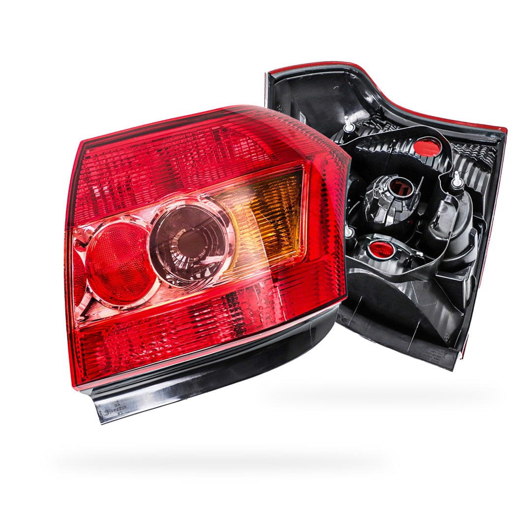 Toyota Corolla ZE122 (2004 - 2005) OEM Style Tail Lights LH + RH