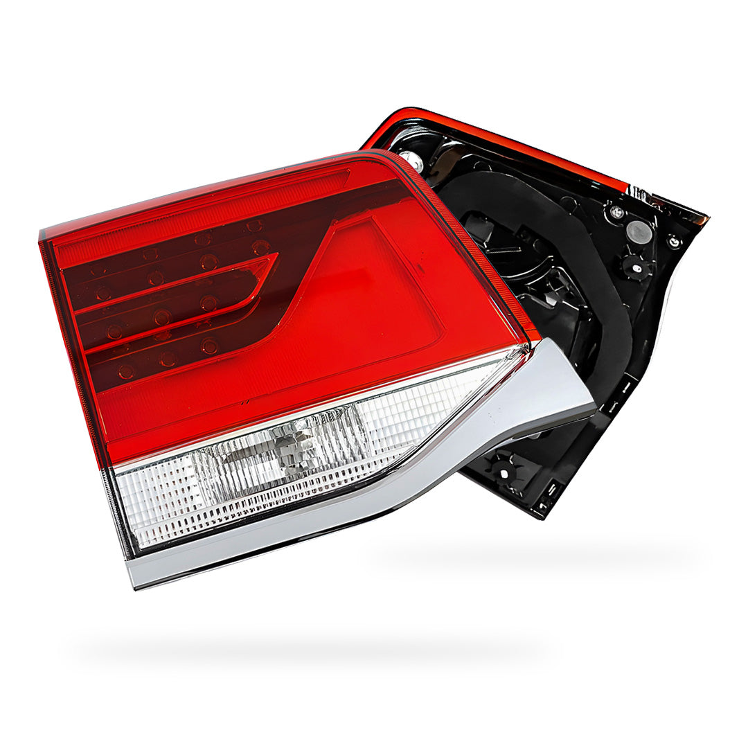 Toyota LandCruiser 200 Series 3 (2015 - 2021) Clear Lens Rear Garnish Tail Lights LH + RH