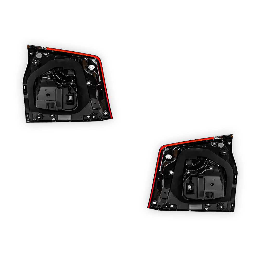 Toyota LandCruiser 200 Series 3 (2015 - 2021) Tinted Lens Rear Garnish Tail Lights LH + RH