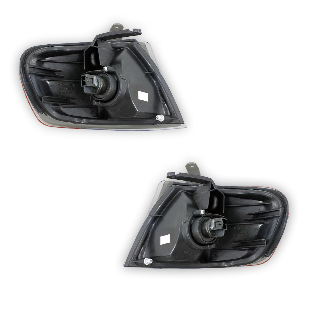 Nissan Pulsar N15 Sedan (1995 - 1998) Corner Lights LH + RH